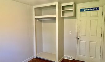 136 W Elizabeth St, Alma, MI 48801