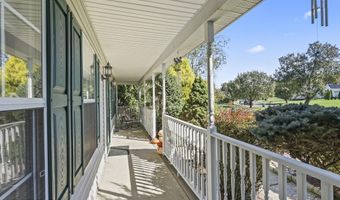 6 Huckleberry Ln, New Egypt, NJ 08533