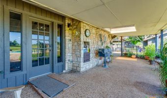 10745 Rosemar Ln, Adkins, TX 78101