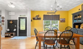 38 Audubon Ln, Coventry, RI 02831