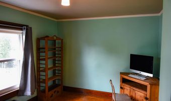 1011 W OKLAHOMA St, Appleton, WI 54914