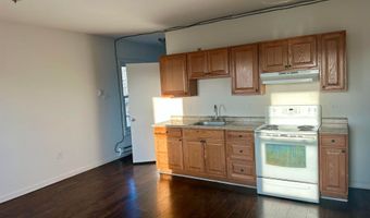 37 N Massachusetts Ave Ave, Atlantic City, NJ 08401