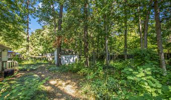 1527 Fern St, Allegan, MI 49010