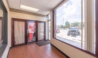 6636 NW 39th Expy 110, Bethany, OK 73008