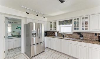 872 N SHORE Dr, Anna Maria, FL 34216