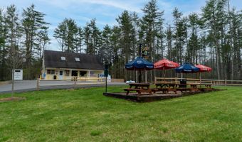 586 Quarry Rd, Wells, ME 04090