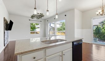 882 Jenny Ln, Berthoud, CO 80513