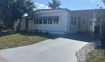 6445 Cypress Ln, Atlantis, FL 33462
