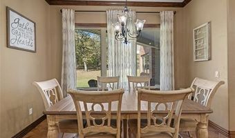 579 Chateau Bnd, Ardmore, OK 73401