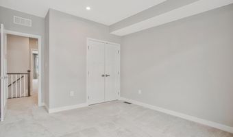100 LAWNDALE Dr, Bowie, MD 20716