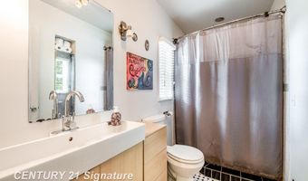 1705 Stocker, Flint, MI 48503