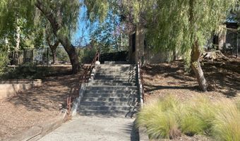 5432 Jon Dodson Dr, Agoura Hills, CA 91301