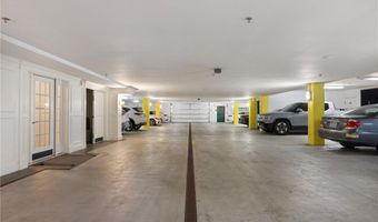 109 Vistas Ct 109, East Greenwich, RI 02818