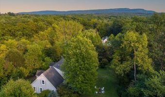 24 Rondout Ln, Accord, NY 12404