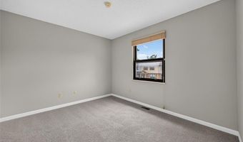 2358 Hidden Meadow Ln, Ballwin, MO 63021