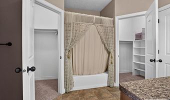 4520 Hershey Loop, Chubbuck, ID 83202