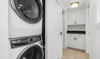 1564 Tanglewood Ln 15, Escondido, CA 92029