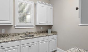 505 Arbor Ln, Brandon, MS 39047
