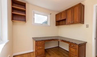 1901 ACORN Ln, Abington, PA 19001