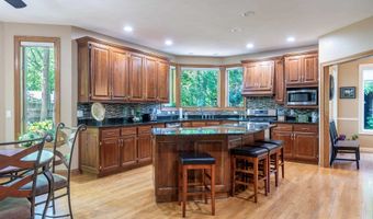 1501 S Weimar St, Appleton, WI 54915