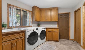 14023 Yellow Pine St NW, Andover, MN 55304