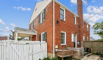 5812 N KINGS Hwy, Alexandria, VA 22303