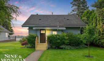 421 Edgewater, Algonac, MI 48001