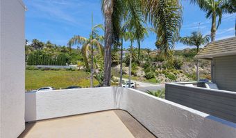 4629 Park Dr, Carlsbad, CA 92008