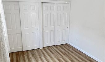 57 Friendship St, Newport, RI 02840