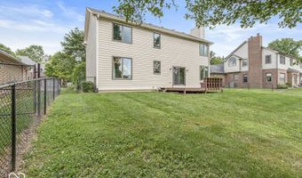 6442 Royal Oakland Dr, Indianapolis, IN 46236