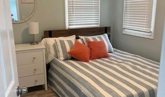 36 Burnham St, Charlestown, RI 02813