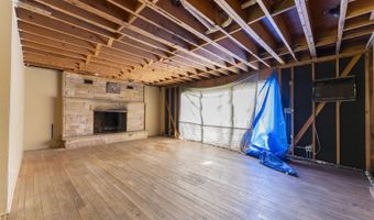 3613 N Old Buffalo Grove Rd, Arlington Heights, IL 60004