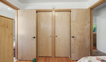 1423 E Main St, Ashland, OR 97520