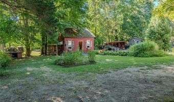 726 Washington St, Coventry, RI 02816