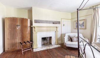 2416 LOWESVILLE Rd, Amherst, VA 24521