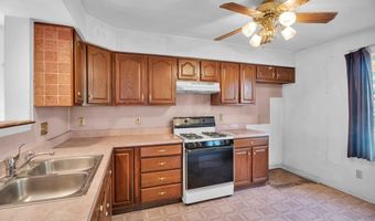 363 UPLAND Ave, Absecon, NJ 08205