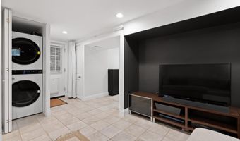 4640 2ND St S, Arlington, VA 22204