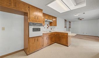 1708 Lawrence St, Bentonville, AR 72712