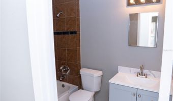 434 W 17TH St, Apopka, FL 32703