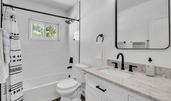 155 CRESCENT Dr, Anna Maria, FL 34216