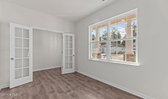 1100 Aviator Ln, Ayden, NC 28513