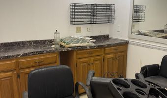 910 W SOUTH St, Benton, AR 72015