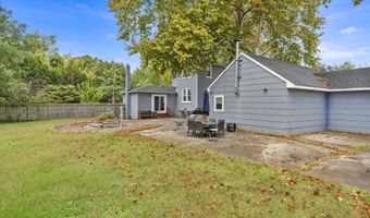 309 Church St, Belford, NJ 07718