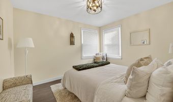 1119 W GLENDALE Ave, Appleton, WI 54914