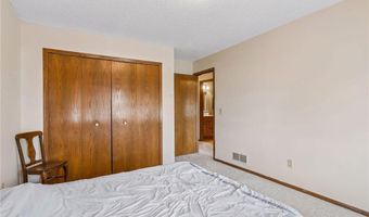 2744 State Ave, Anoka, MN 55303
