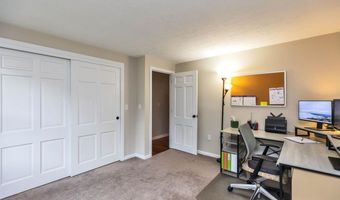 66 Cambridge Rd, Bedford, NH 03110