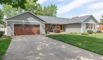 3208 E 18TH Pl, Davenport, IA 52803