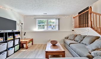 350 LONG MEADOW Way, Arnold, MD 21012