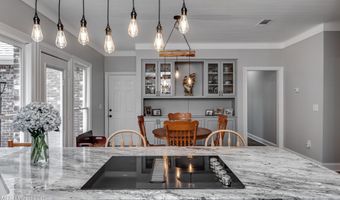 209 Lake Terrace Pl, Brandon, MS 39047