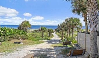 80 BEACH COTTAGE Ln 201, Atlantic Beach, FL 32233